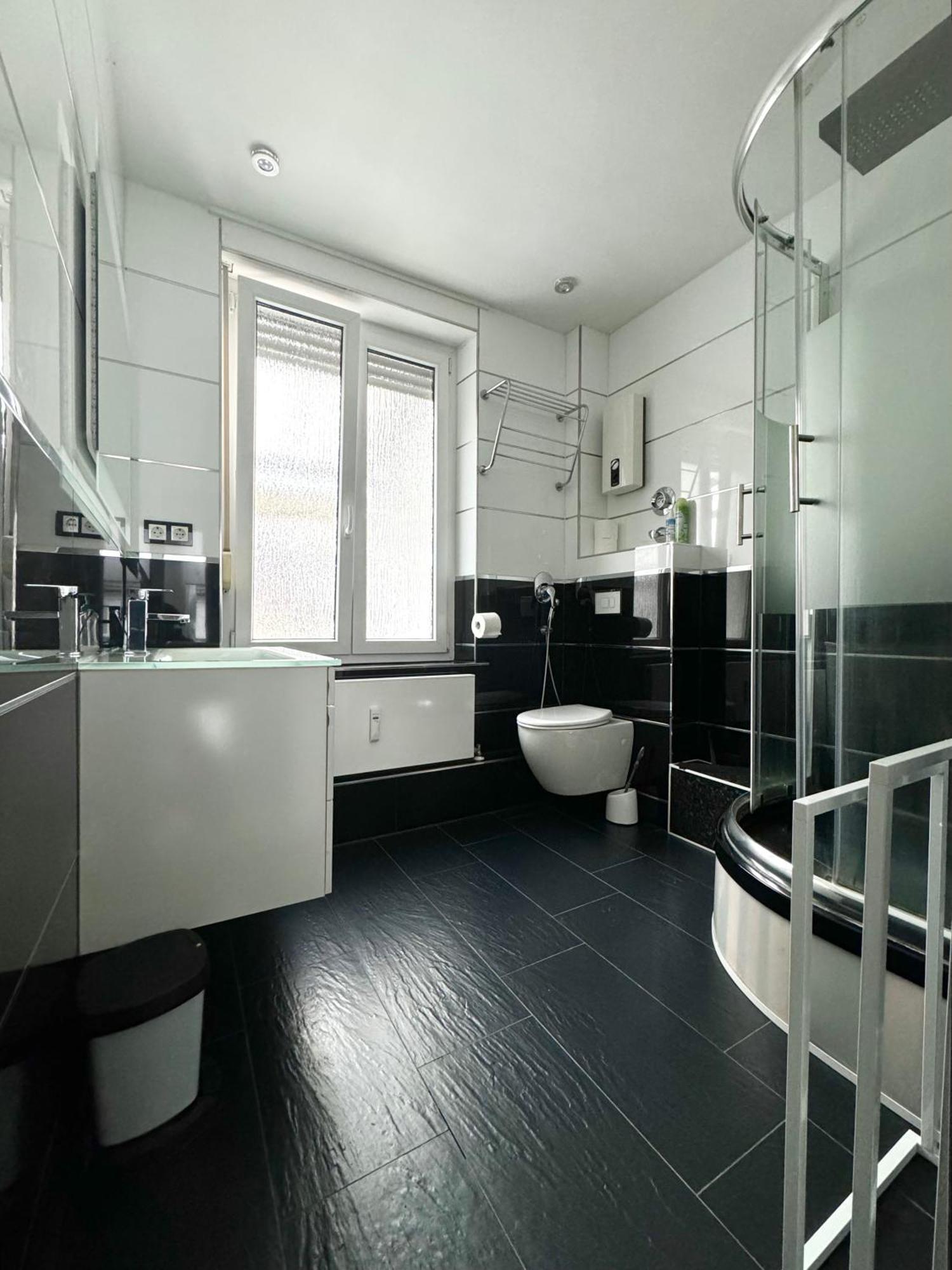 Moderne & Rustikale Monteurwohnung Im Zentrum Eitorf Экстерьер фото