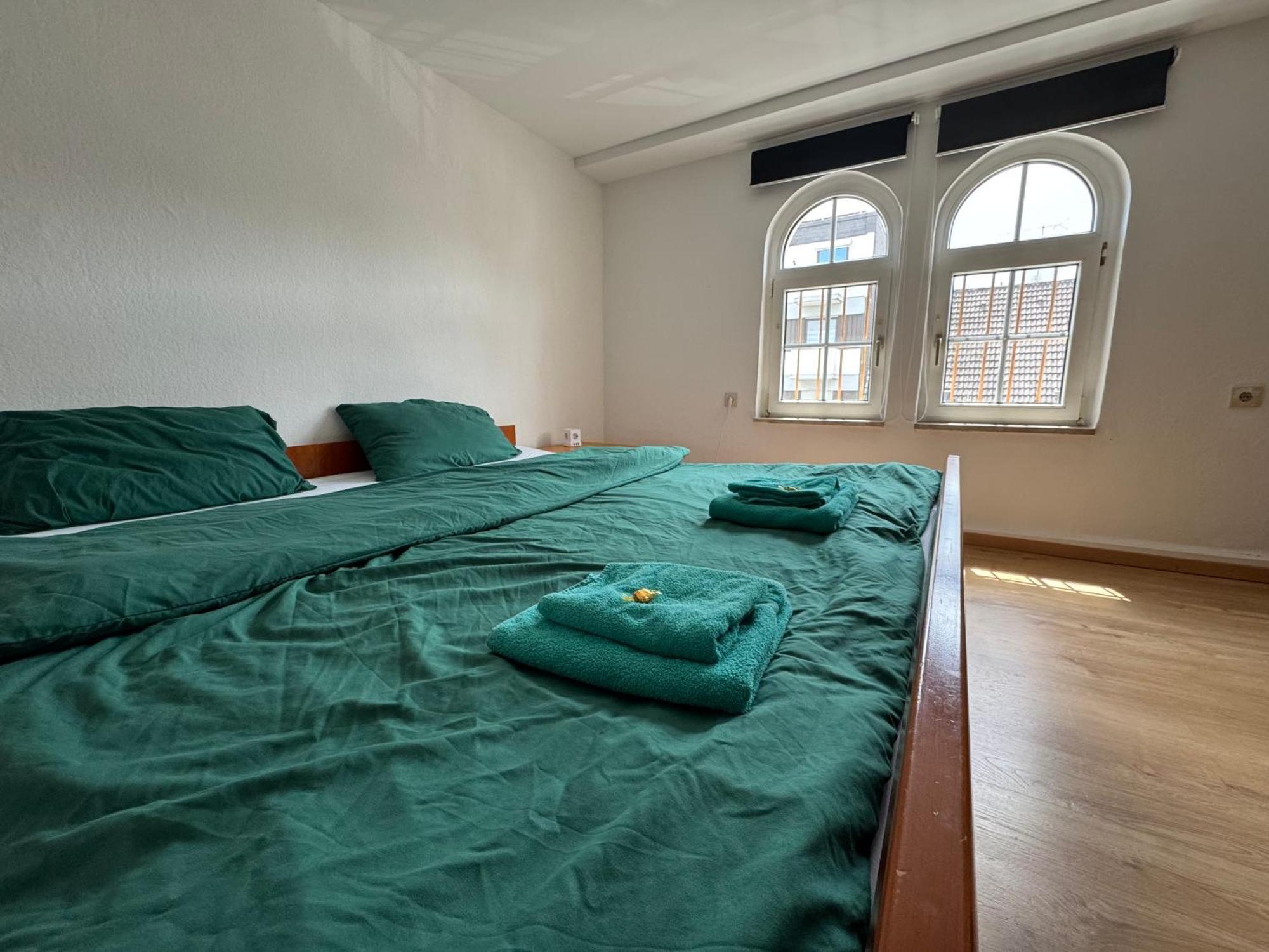 Moderne & Rustikale Monteurwohnung Im Zentrum Eitorf Экстерьер фото